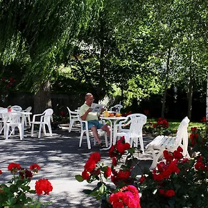 La Bonne Hotel
