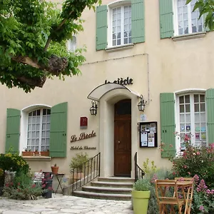 Le Siecle Hotel